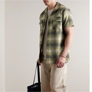 MEN'S VINTAGE PENDLETON SHORT-SLEEVE BOARD SHIRT | SIZE MEDIUM - Virgin Wool
